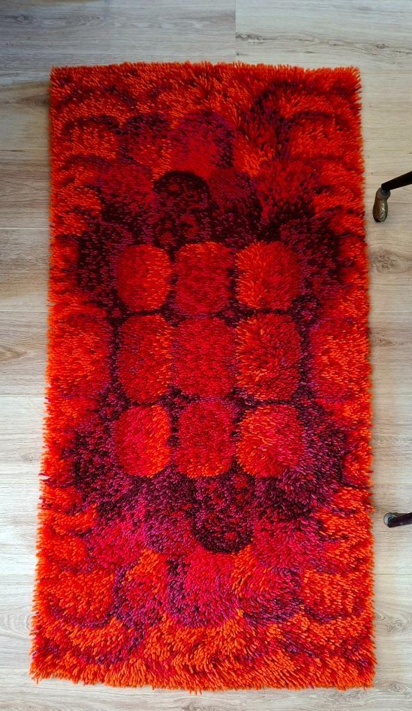 Rood en oranje Space Age-tapijt | Desso, Huis en Inrichting, Stoffering | Tapijten en Kleden, Gebruikt, 50 tot 100 cm, 100 tot 150 cm