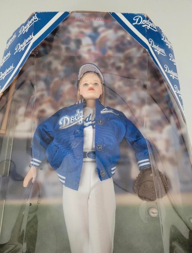 Barbie Collector LA Dodgers Pop, Ophalen of Verzenden, Zo goed als nieuw, Barbie
