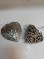 Set Decoratie Hartjes Metaal en Rotan, Huis en Inrichting, Woonaccessoires | Overige, Ophalen of Verzenden, Zo goed als nieuw