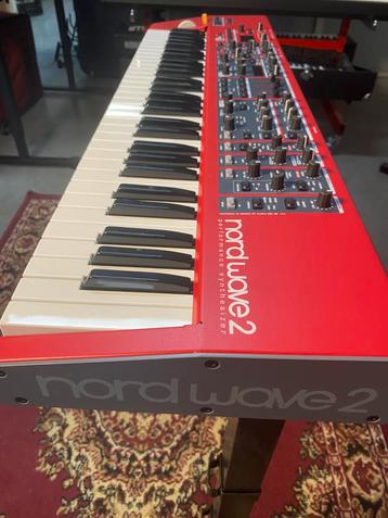 PROSQ Music | Nord Wave 2 Synthesizer | Nieuwstaat beschikbaar voor biedingen