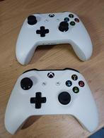 2 Xbox One Controllers - Wit (zonder achterklepjes), Spelcomputers en Games, Spelcomputers | Xbox | Accessoires, Ophalen of Verzenden