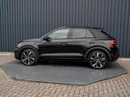 Volkswagen T-Roc 1.5 TSI R-Line | Panodak | Keyless | Side A, 12 maanden, Euro 6, 4 cilinders, Zwart