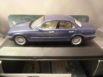 Vanguards Jaguar XJ Sport 1:43 ultraviolet nieuw in doos beschikbaar voor biedingen