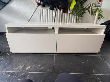 Tv meubel IKEA gratis 