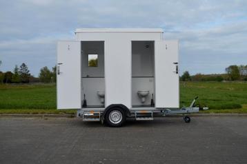 Nette Toiletwagen te huur - 1 dames 1 heren 1 urinoir  beschikbaar voor biedingen