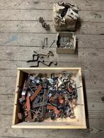 pannen en vorstpan klemmen en schroeven, Doe-het-zelf en Verbouw, IJzerwaren en Bevestigingsmiddelen, Ophalen of Verzenden, Nieuw