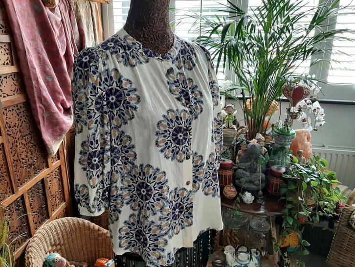 Nieuw!Grace&Mila/Prachtige blouse/jasje/vestje past S&M, Kleding | Dames, Blouses en Tunieken, Nieuw, Maat 38/40 (M), Ophalen of Verzenden