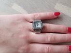 Nieuwe zilverkleurige vintage ring horloge, universele maat., IJzer of Staal, Nieuw, Ophalen of Verzenden, Dame