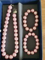 Nieuw: Parelmoer ketting met 2 bijpassende armbanden, Ophalen of Verzenden, Nieuw, Roze, Verstelbaar