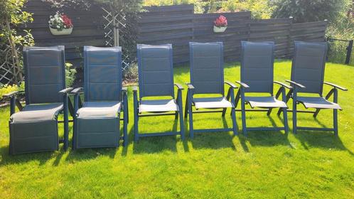 6 Tuinstoelen. Waarvan 2 ligbedden.4 blauwe kussens. Tuinset, Tuin en Terras, Tuinstoelen, Zo goed als nieuw, Inklapbaar, Verstelbaar