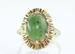 Vintage gouden ring met jade, jaren ‘60, Sieraden, Tassen en Uiterlijk, Antieke sieraden, Ophalen of Verzenden, Goud, Ring, Met edelsteen