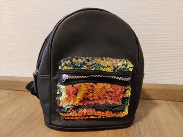 Rugzakje (kind) met glitters beschikbaar voor biedingen