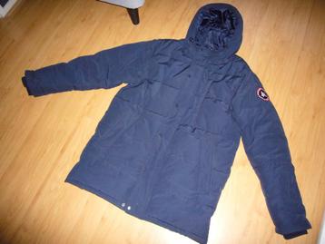 Winterjas - maat M - donkerblauw - zo goed als nieuw beschikbaar voor biedingen