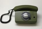 Vintage retro groene telefoon van het merk FETAP, Telecommunicatie, Vaste telefoons | Niet Draadloos, Met draaischijf, Gebruikt