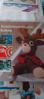 HAAK PATROONBOEK  kerstversieringen haken HAAKPATRONEN KERST, Ophalen of Verzenden, Zo goed als nieuw, Haken, Patroon of Boek
