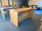 Hoge vergadertafel, eiken, 200 x 100 cm. (hoogte 110 cm.), Gebruikt, Ophalen, Bureau