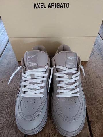 Axel Arigato sneakers beige maat 44 beschikbaar voor biedingen