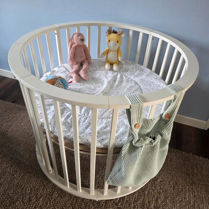 Europe box rond wit, Kinderen en Baby's, Boxen, Zo goed als nieuw, Rond, In hoogte verstelbaar, Boxkleed, Wieltjes, Ophalen