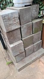 Gratis antraciet betonblokken voor plantenbak, Gebruikt, Klinkers, Ophalen of Verzenden, Minder dan 5 m²