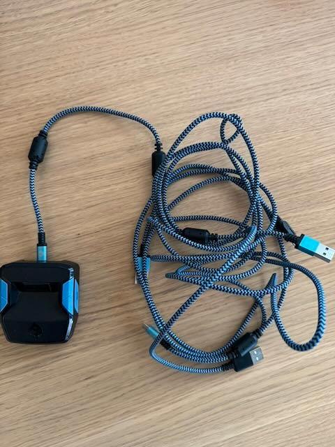 Cronus Zen - Compleet incl alles, Spelcomputers en Games, Spelcomputers | Sony PlayStation Consoles | Accessoires, Zo goed als nieuw