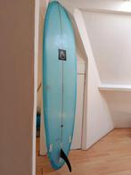 Mid length 7.6 single fin surfboard Malibu shaper:beau young, Watersport en Boten, Golfsurfen, Ophalen of Verzenden, Zo goed als nieuw