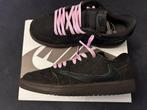 Jordan 1 Retro Low OG Travis Scott Velvet Brown maat 33.5, Jongen of Meisje, Schoenen, Nieuw, Ophalen of Verzenden