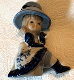 Keramisch Beeldje 'Meisje met hoed', Antiek en Kunst, Ophalen