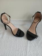 Zwarte hakken, Ophalen of Verzenden, Nieuw, Zwart