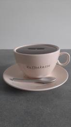 Vintage koffie kop en schotel koffiekop kaffeekasse spaarpot, Verzamelen, Spaarpotten, Ophalen of Verzenden, Zo goed als nieuw