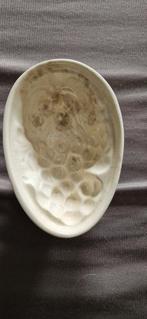 Aardewerk Puddingvorm met Reliëf, Ophalen of Verzenden