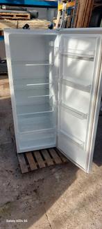 Koelkast, Ophalen, Zonder vriesvak, 200 liter of meer, Zo goed als nieuw