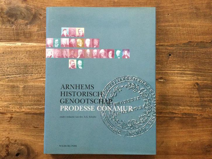 Promesse Conamur - Arnhems Historisch Genootschap, Boeken, Geschiedenis | Stad en Regio, Nieuw, 20e eeuw of later, Ophalen of Verzenden