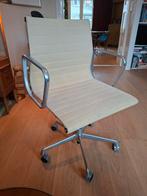 Eames EA 118 bureaustoel - Klassiek design, Ophalen, Gebruikt, Zwart
