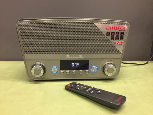 Aiwa retro radio / BSTU-750BK, Audio, Tv en Foto, Radio's, Zo goed als nieuw, Radio, Ophalen