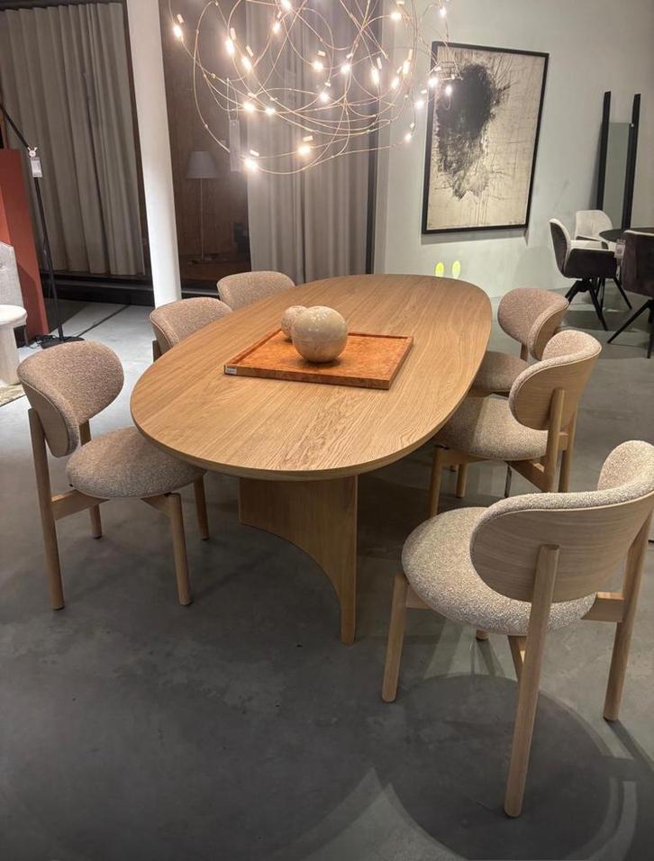 Arco Dew showmodel 120x300 cm duramas eiken LP € 7.500 -30%, Huis en Inrichting, Tafels | Salontafels, Zo goed als nieuw, Minder dan 50 cm