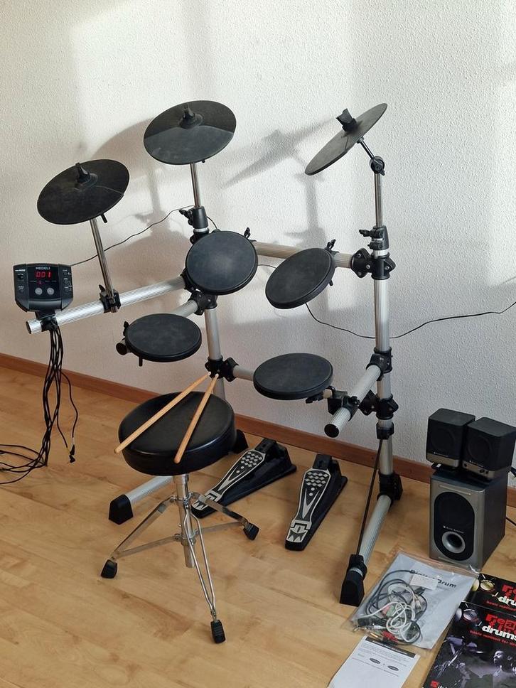 Medeli DD402 Elektrisch Drumstel + Speakers - Complete Set, Muziek en Instrumenten, Drumstellen en Slagwerk, Gebruikt, Overige merken