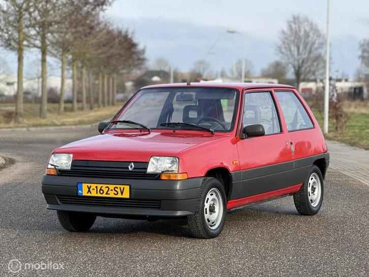 Renault 5 R5 TS Super 5 54.000 KM Zeer Mooi!, Auto's, Oldtimers, Bedrijf, Te koop, Renault, Benzine, Hatchback, Handgeschakeld