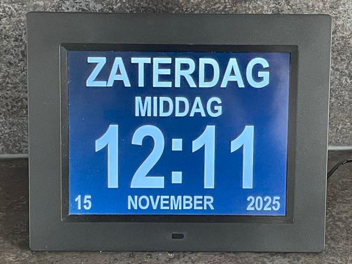 Digitale Kalenderklok - Duidelijke Datum & Tijd, Audio, Tv en Foto, Fotografie | Digitale fotolijsten, Zo goed als nieuw, 8 tot 12 inch