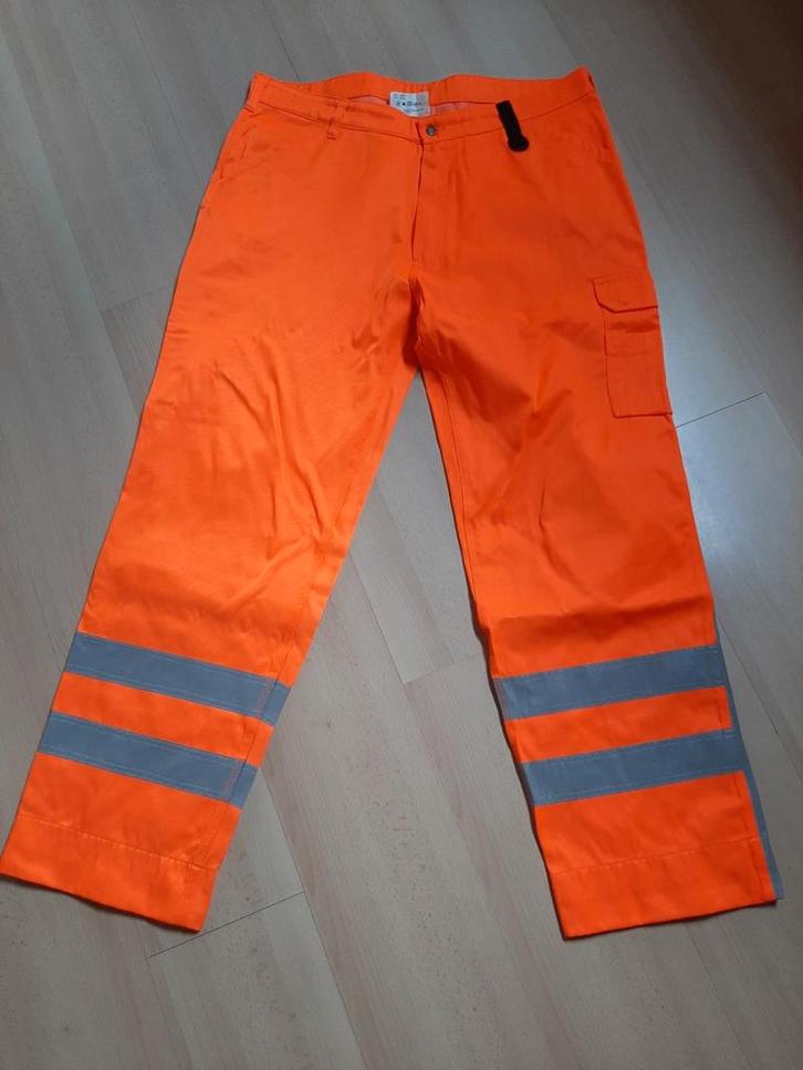 Zgan oranje werkbroek, maat 60., Doe-het-zelf en Verbouw, Veiligheidskleding, Zo goed als nieuw, Ophalen of Verzenden