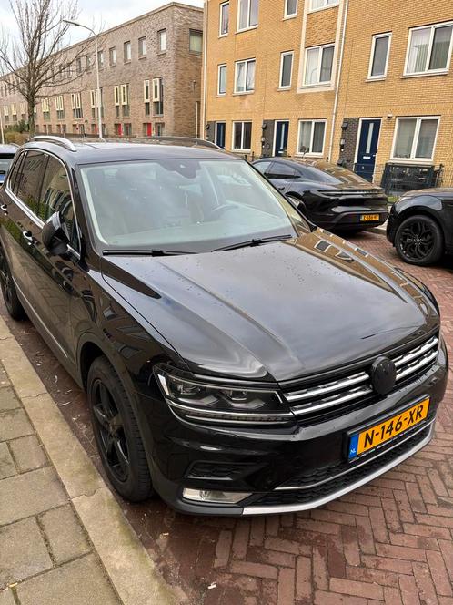 Volkswagen Tiguan 2.0TSI 132KW/180PK 4M A7 M16 2016 Zwart, Auto's, Volkswagen, Particulier, Tiguan, 360° camera, 4x4, ABS, Achteruitrijcamera