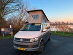 VW Camper, T6 professioneel ingebouwd., Caravans en Kamperen, Campers, Buscamper of Camperbus, Volkswagen, Treinzit, Koelkast