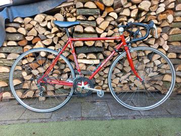 Vintage racefiets Peugeot aubisque  beschikbaar voor biedingen
