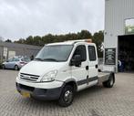Iveco Daily 40C18DT EURO4 7760kg trekgewicht, Auto's, Zwart, 4 cilinders, Iveco, 7 stoelen