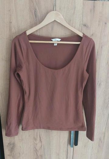 H&M Shirt roestbruin M🙂 beschikbaar voor biedingen