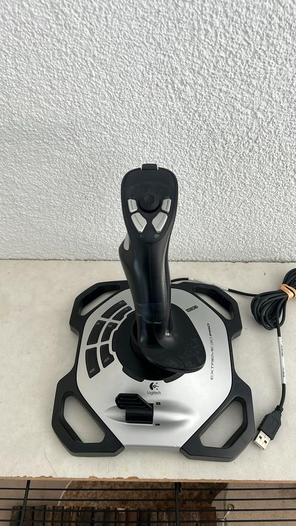 Logitech Extreme 3D Pro Joystick – J-UK27, Computers en Software, Joysticks, Zo goed als nieuw, Verzenden