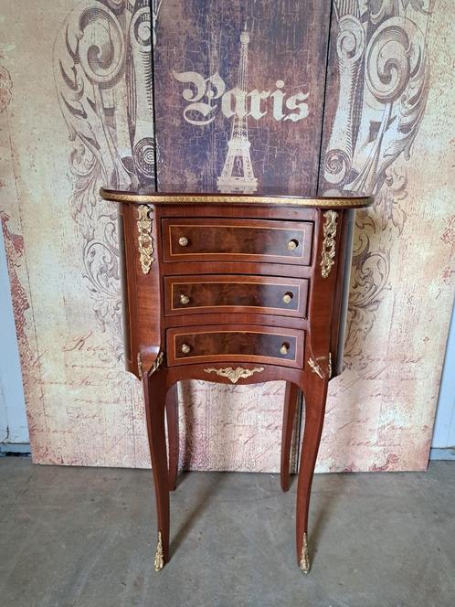 Klassiek niervormig tafeltje  bijzettafel plantentafel, Antiek en Kunst, Antiek | Meubels | Tafels, Ophalen