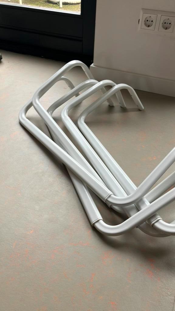 Mulig kledingroedes Ikea wit, Kleding | Dames, Kledinghangers, Zo goed als nieuw, Metaal, Ophalen