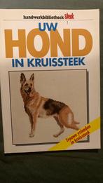 Uw Hond in Kruissteek, Ophalen of Verzenden, Zo goed als nieuw