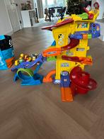 Groot pakket vtech toettoet auto’s met baan, Kinderen en Baby's, Speelgoed | Vtech, Ophalen, Gebruikt, 6 maanden tot 2 jaar