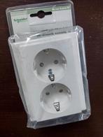 Schneider Merten System M Dubbel Stopcontact Nieuw, Doe-het-zelf en Verbouw, Elektra en Kabels, Ophalen of Verzenden, Nieuw, Stopcontact
